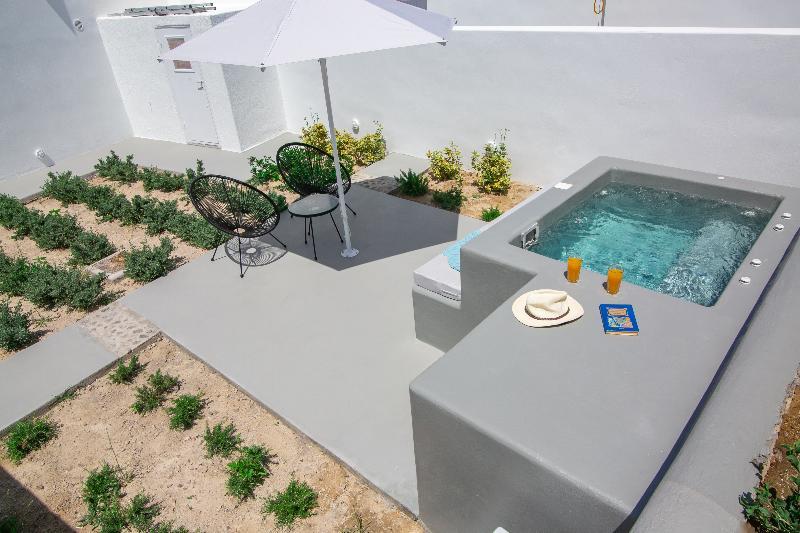 אויה Apanomeria Boutique Residence מראה חיצוני תמונה